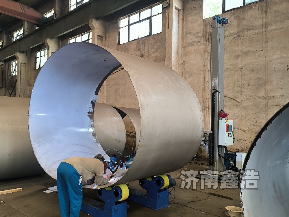 重型焊接操作機，智能數控自動(dòng)焊接