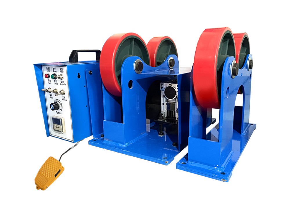 【濟南鑫浩焊接】調整滾輪間距時(shí)需要注意什么？