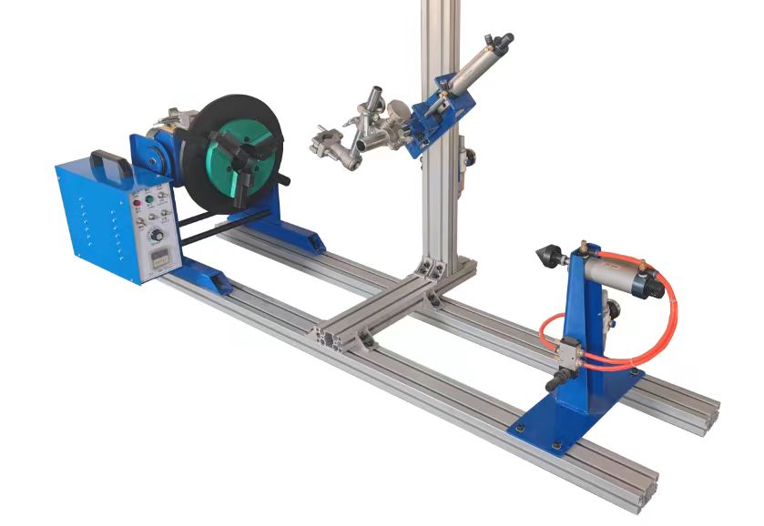 【濟南鑫浩焊接】電機功率大的焊接變位機有什么優(yōu)勢？