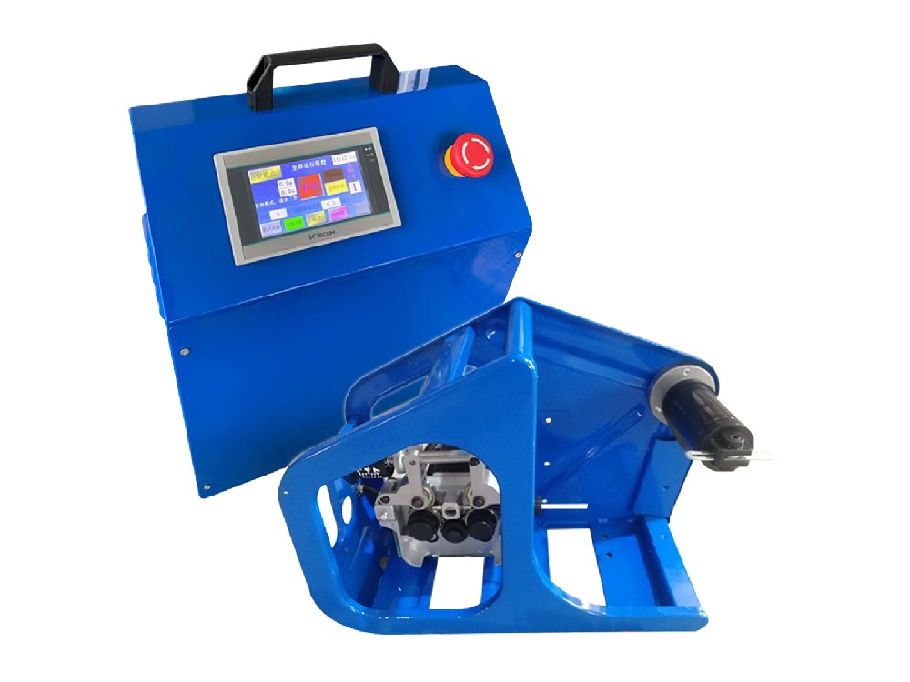 【濟南鑫浩焊接】如何選擇適合的步進(jìn)送絲機？